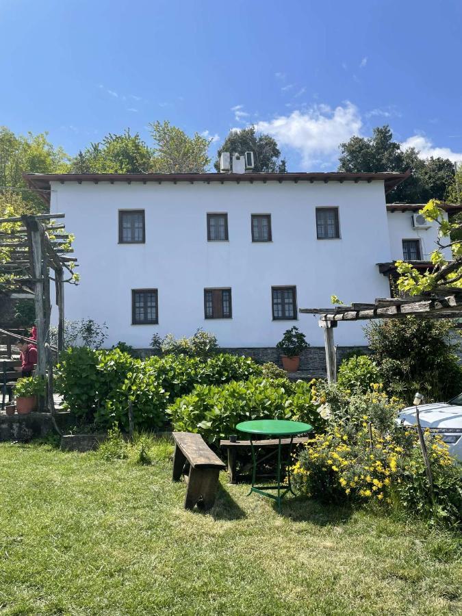 Archontiko Iatridis Hotel Mouresi Exterior photo