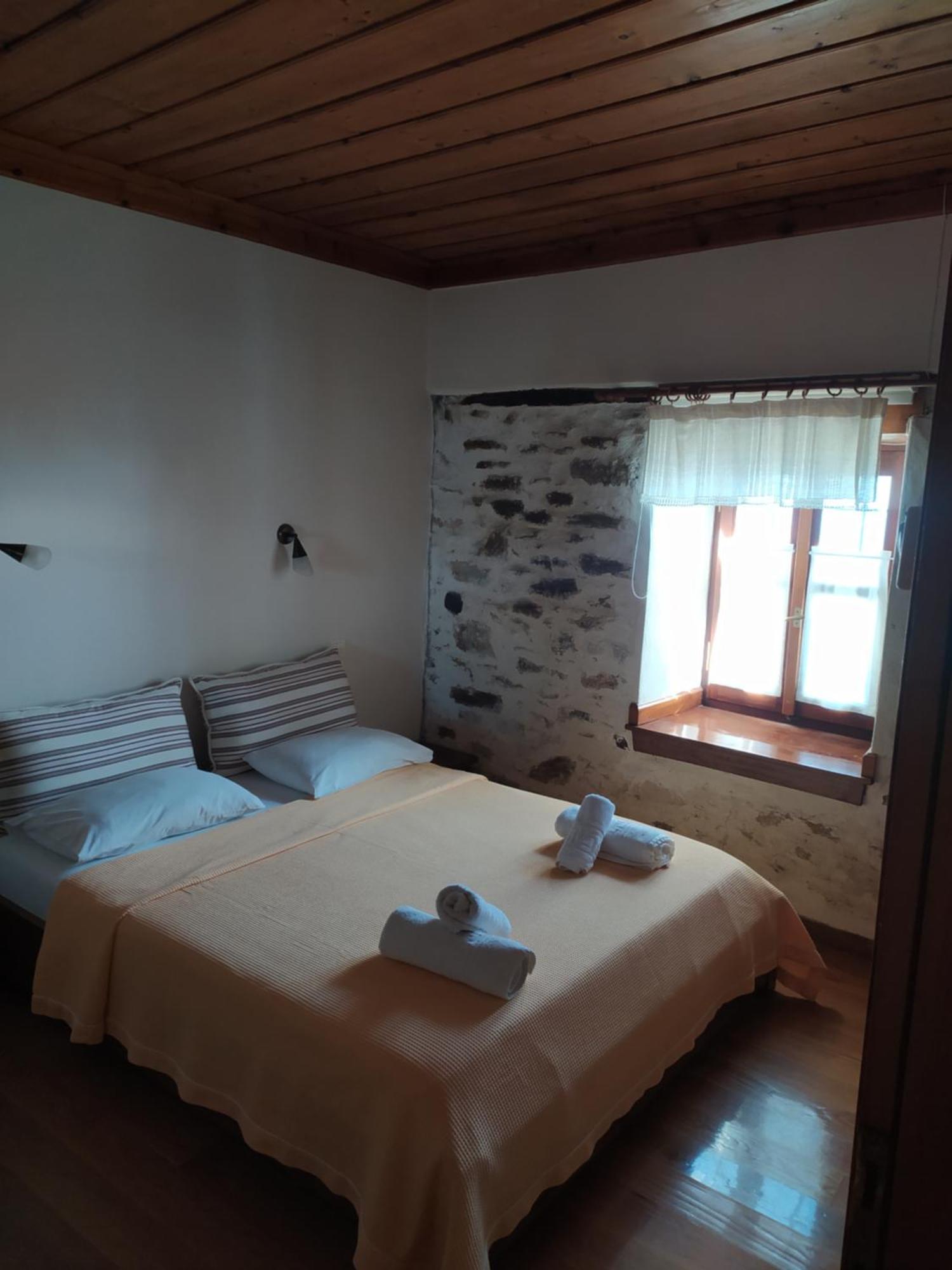 Archontiko Iatridis Hotel Mouresi Exterior photo