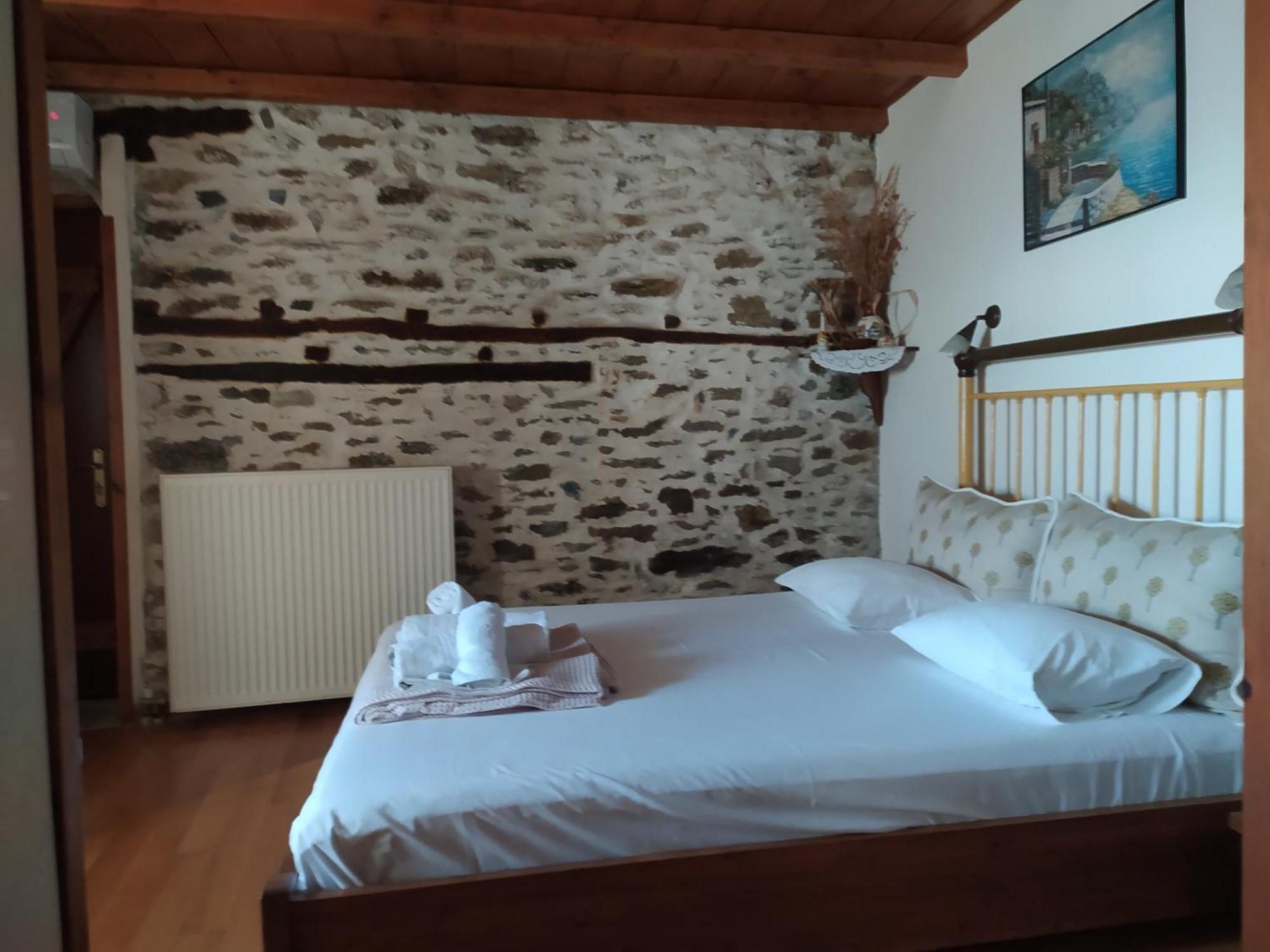 Archontiko Iatridis Hotel Mouresi Exterior photo
